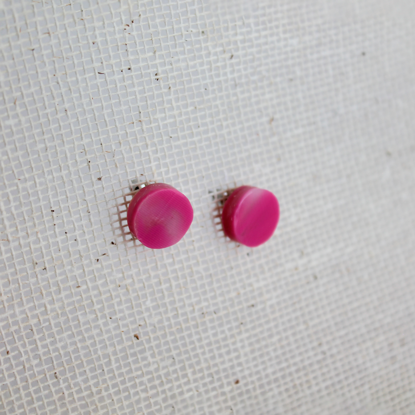 Aretes MONDO