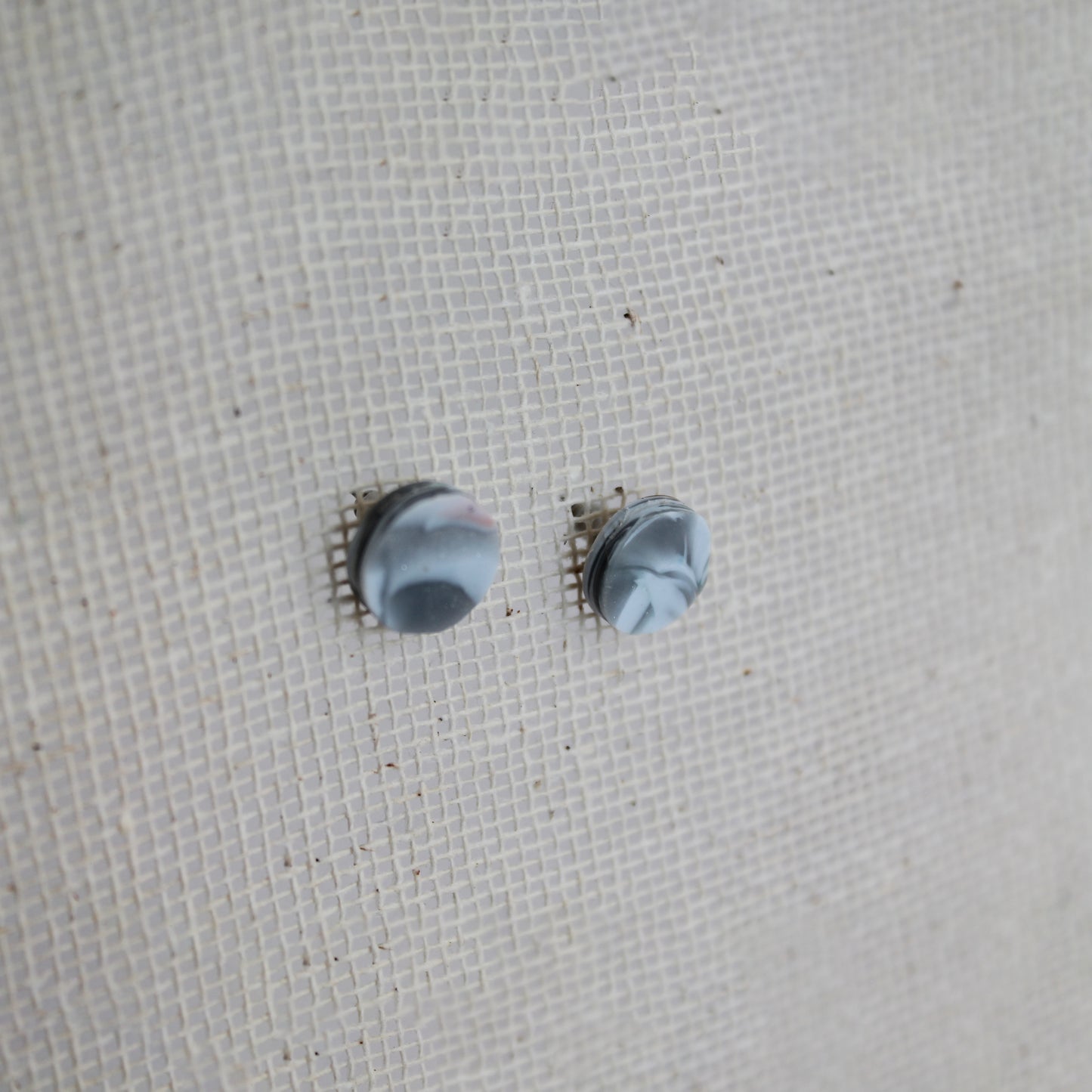 Aretes MONDO